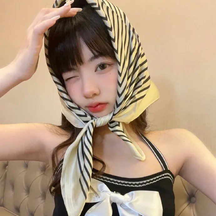 猫眼女枪手